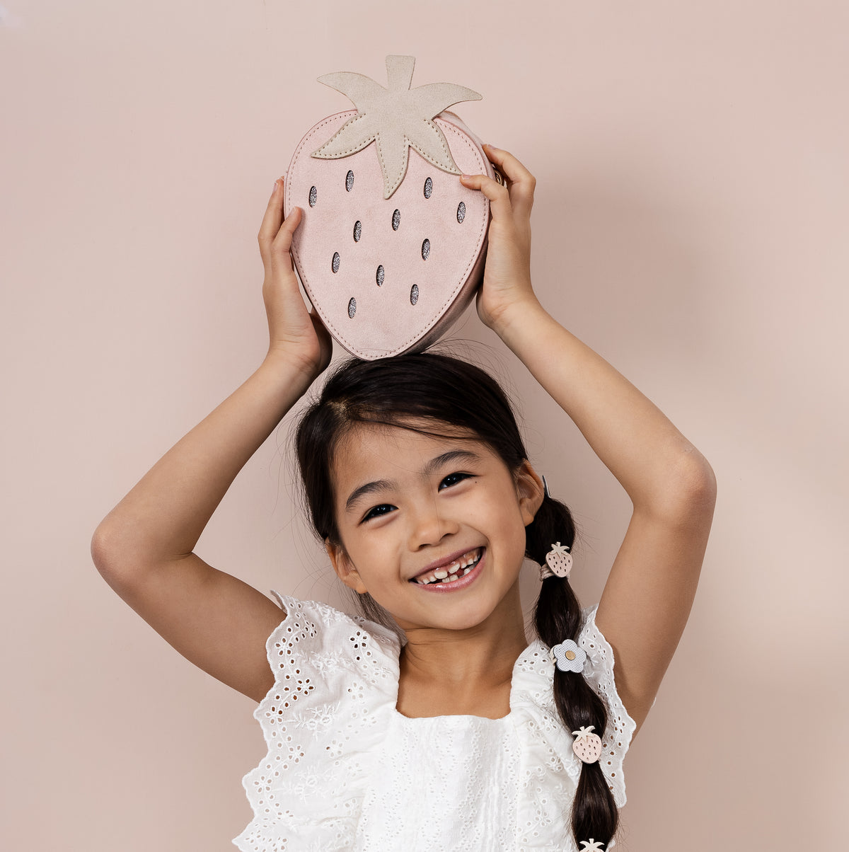 Mimi and Lula - Strawberry Clips — product detail shot