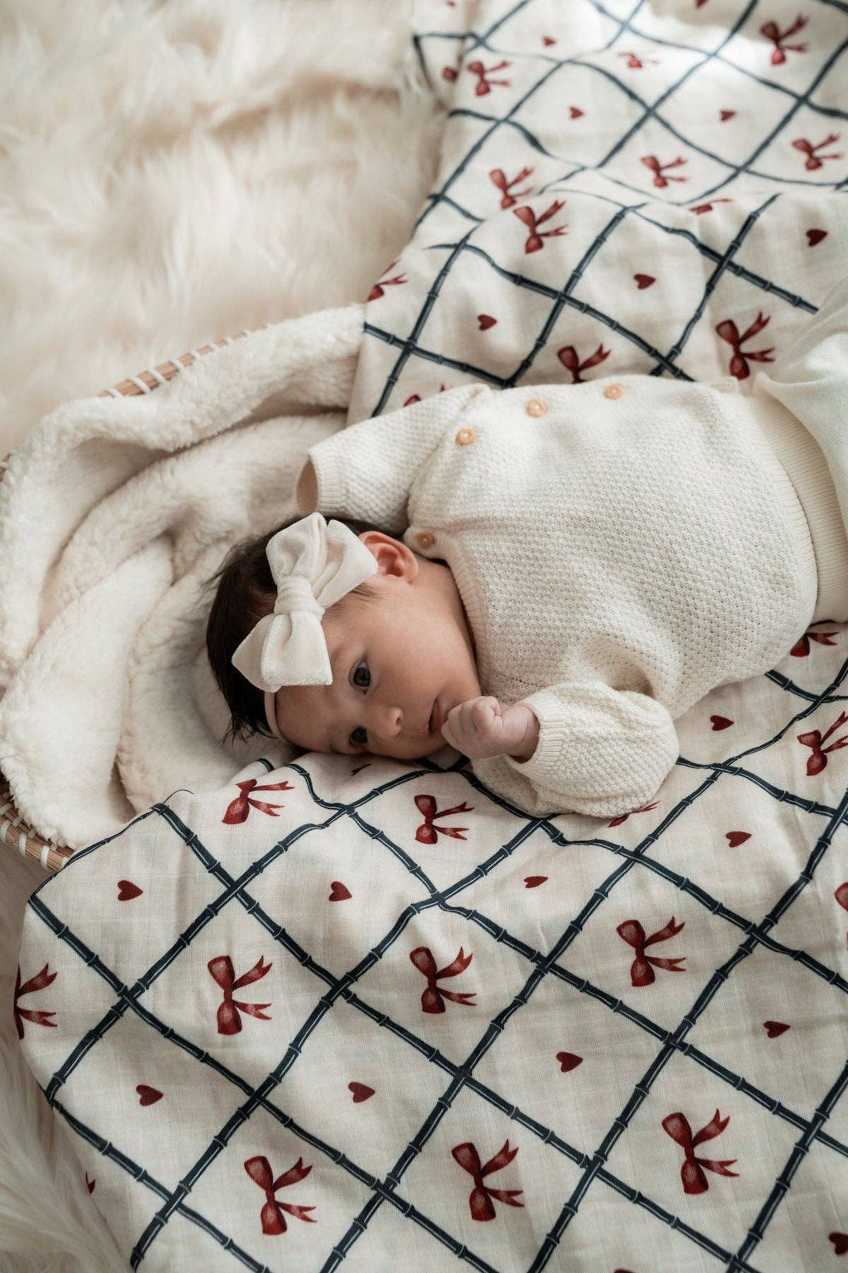Pop Ya Tot - Bow Peep Swaddle — front view flat lay