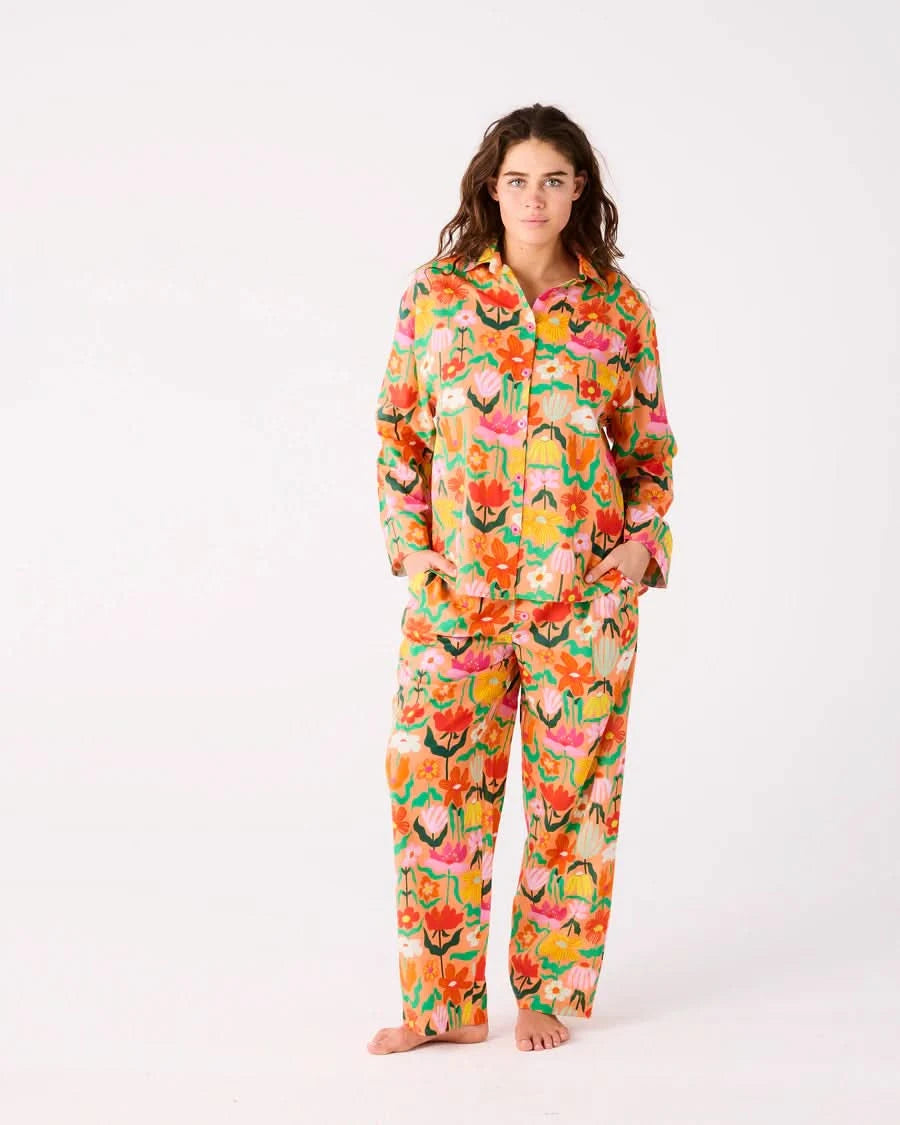 Kip and Co Popping Flowers Peach Organic Cotton Long Sleeve Ladies Pyjama Set - model lifestyle