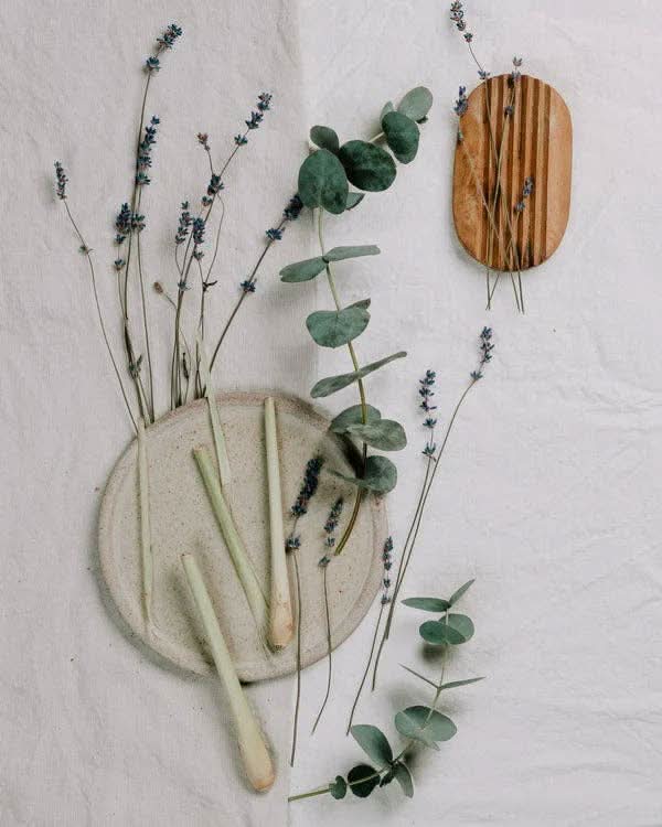 Paul James Knitwear - Natural Anti-Moth Fragrance Bag — product detail shot