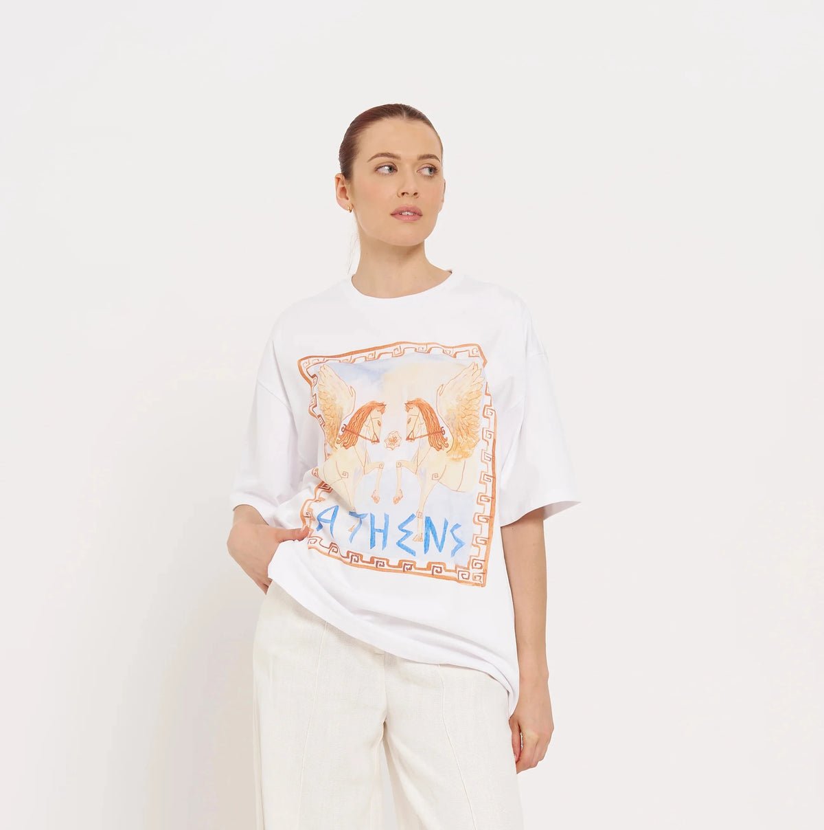 Maku Athens Oversize Tee white - front view on model