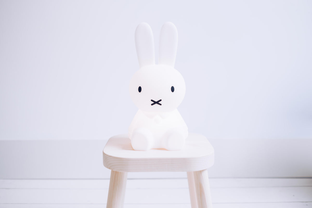 Mr Maria Rechargeable Miffy First Light - USB charging detail