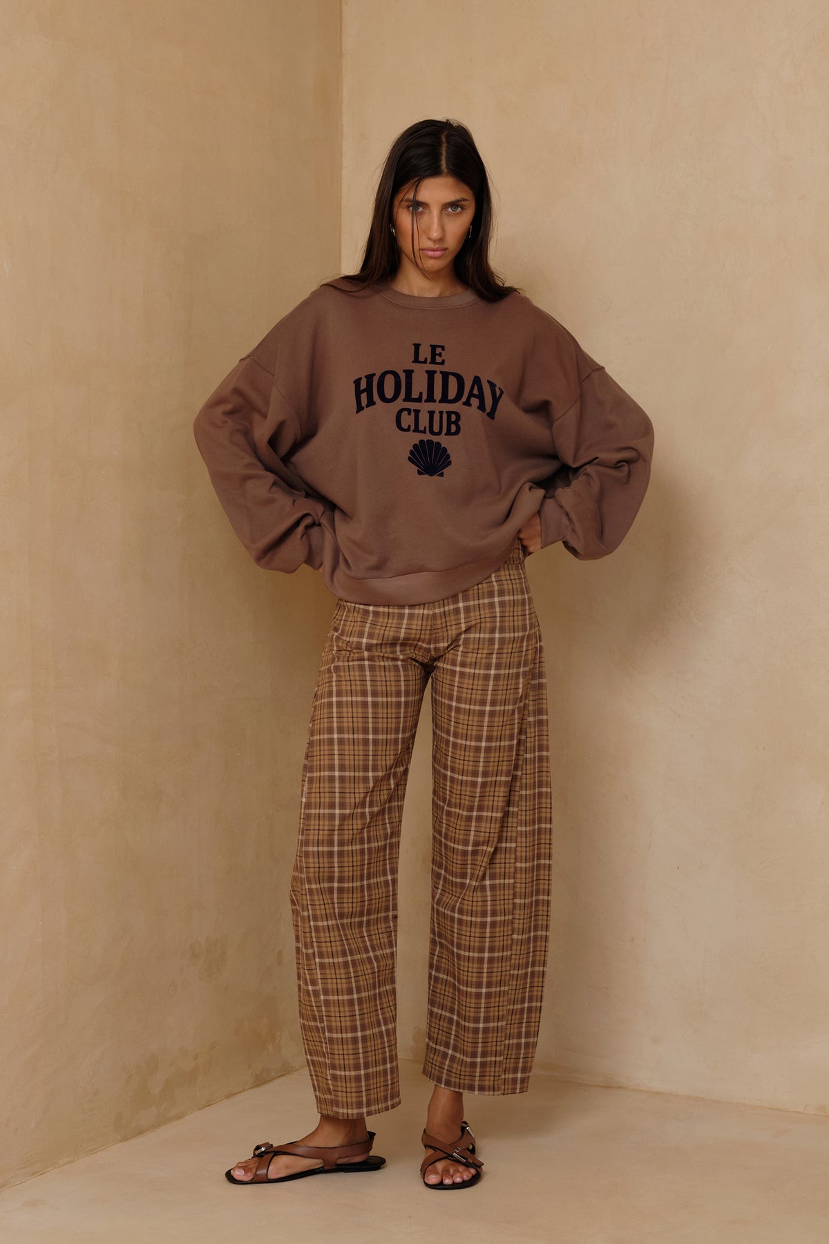 Lilya | Le Holiday Club Sweater