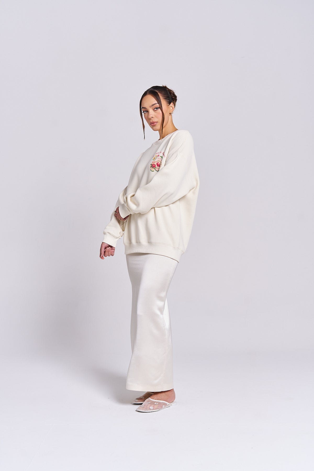 Maku Enchanted Crew ivory sweatshirt - back view