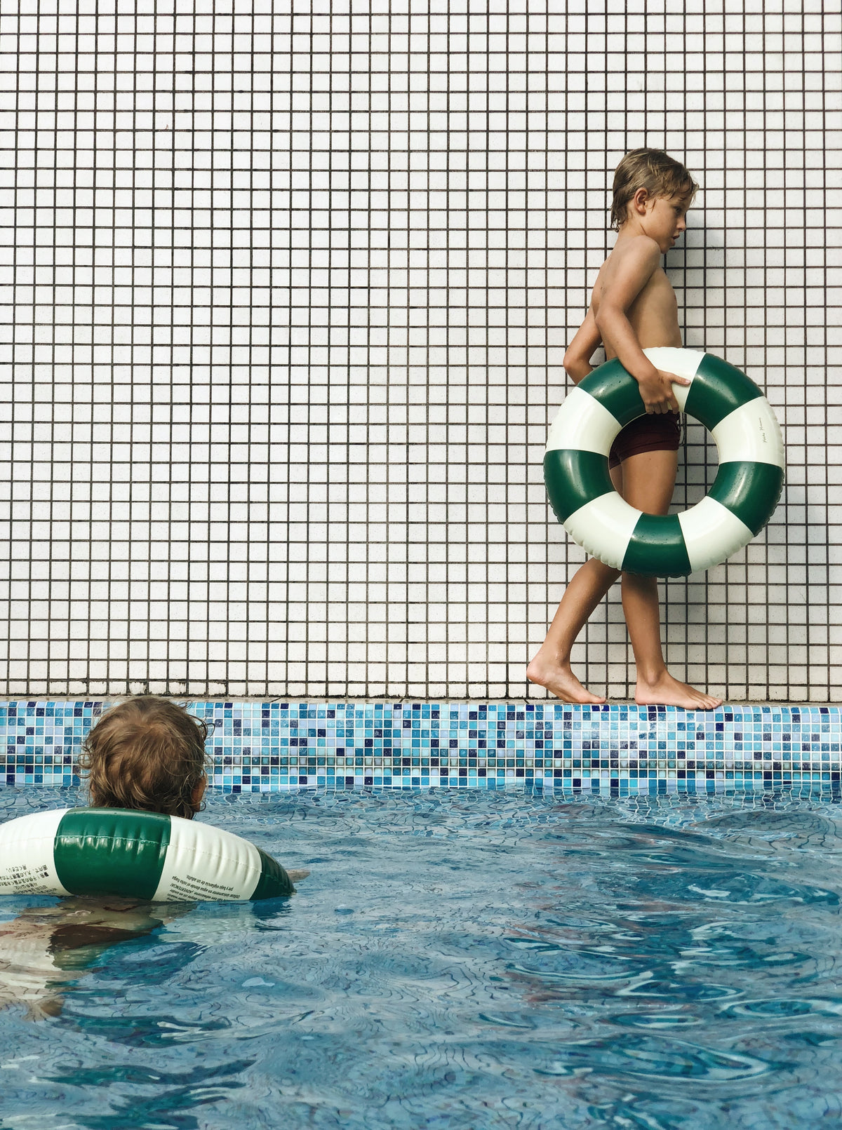 Petites Pommes - Anna Swim Ring - Oxford Green 60cm (3+ years) — product detail shot
