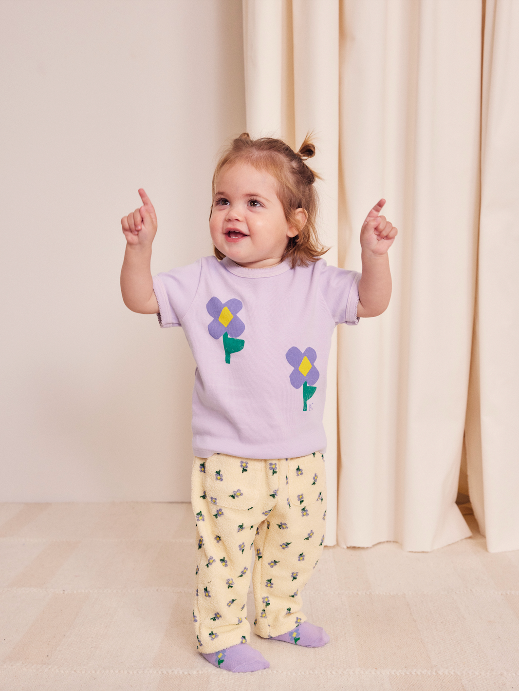 Bobo Choses BABY - Pansy Flower T-shirt — product detail shot