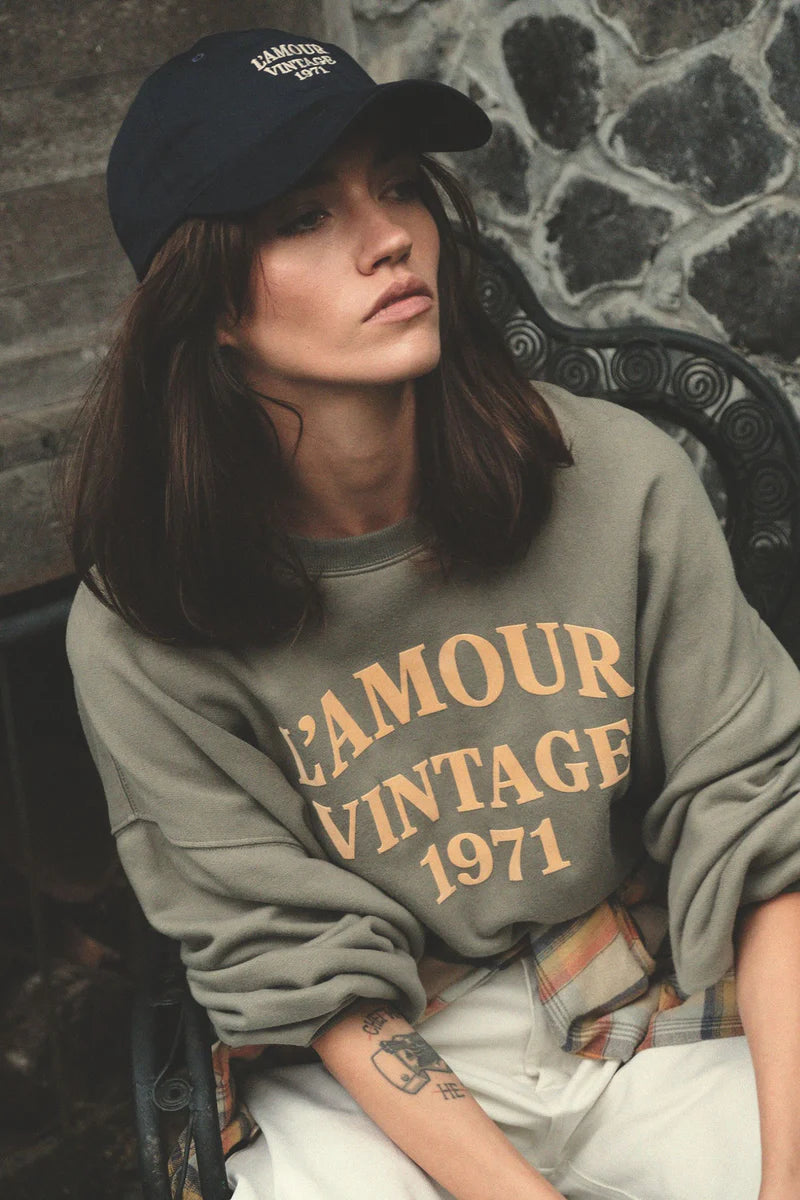 Lilya L'Amour Vintage Cap Navy - lifestyle styled