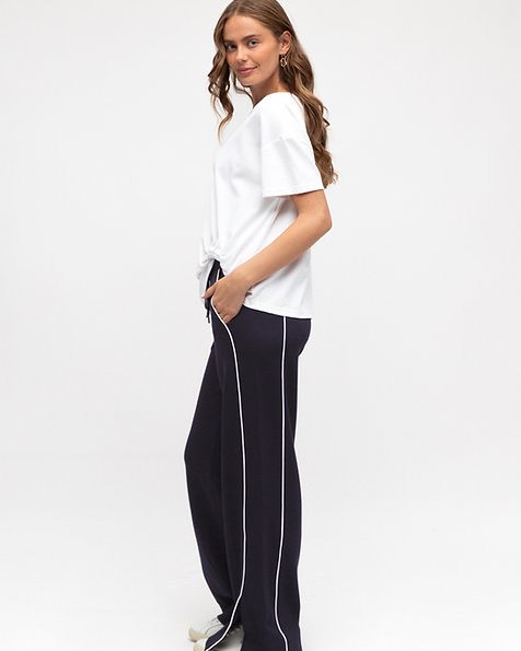 Label of Love Central Park Pant Navy - product flatlay