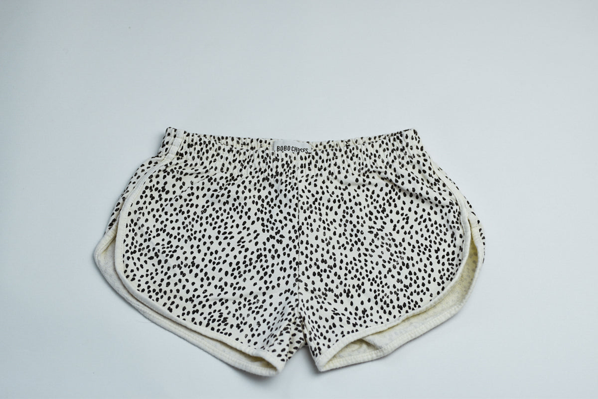 RE LOVED Bobo Choses jogger short size 4-5 — front view flat lay