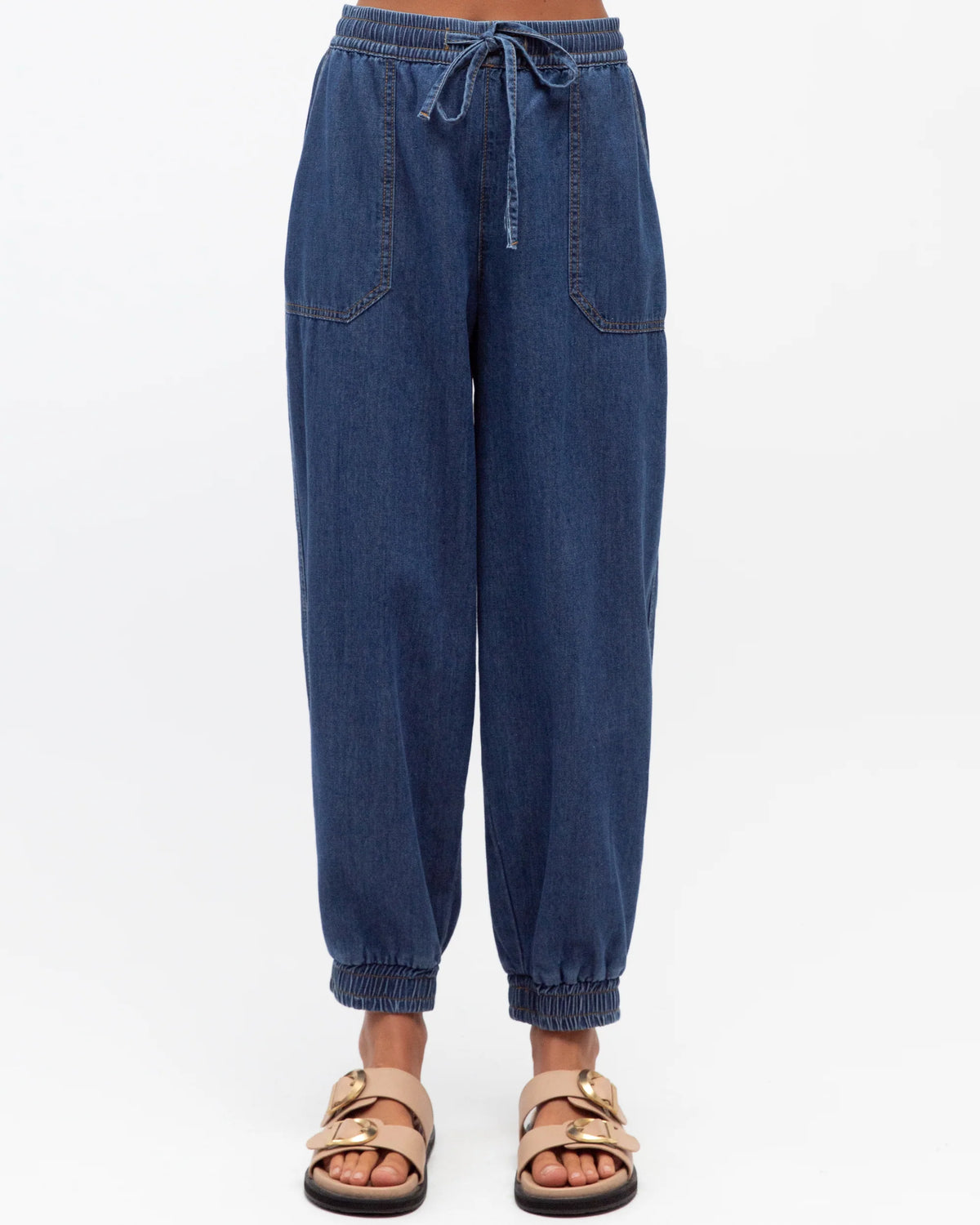 Label of Love Slouchy Chambray Pant - detail close-up