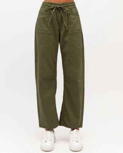 Label of Love Faded Barrel Leg Jean Khaki - side view on model