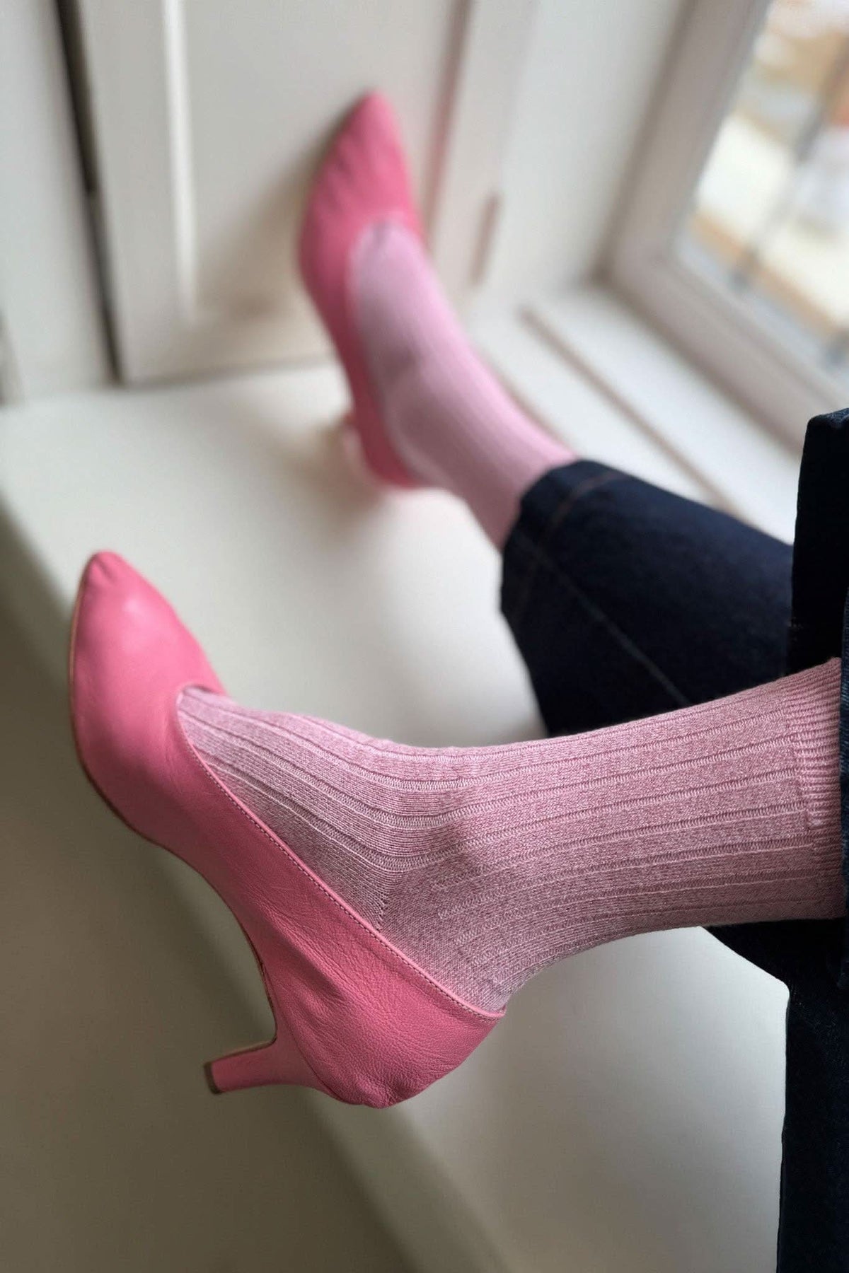 Le Bon Shoppe Her Socks Sparkling Rose - model on feet