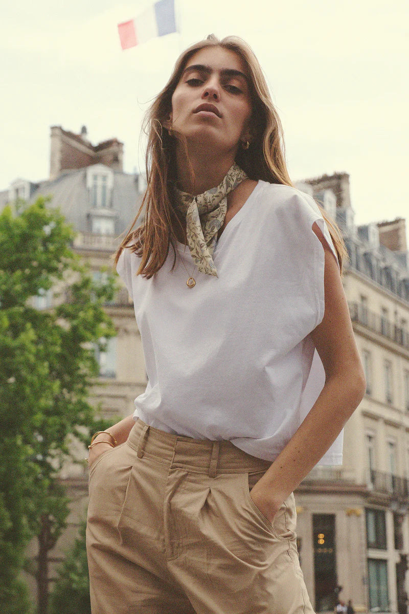 Lilya Pura Vida Tee White - lifestyle styled