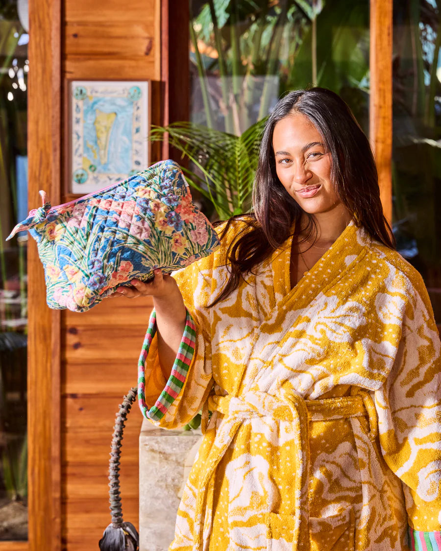 Kip and Co Anna Spiro Gladiolus purse - gladiolus floral print detail