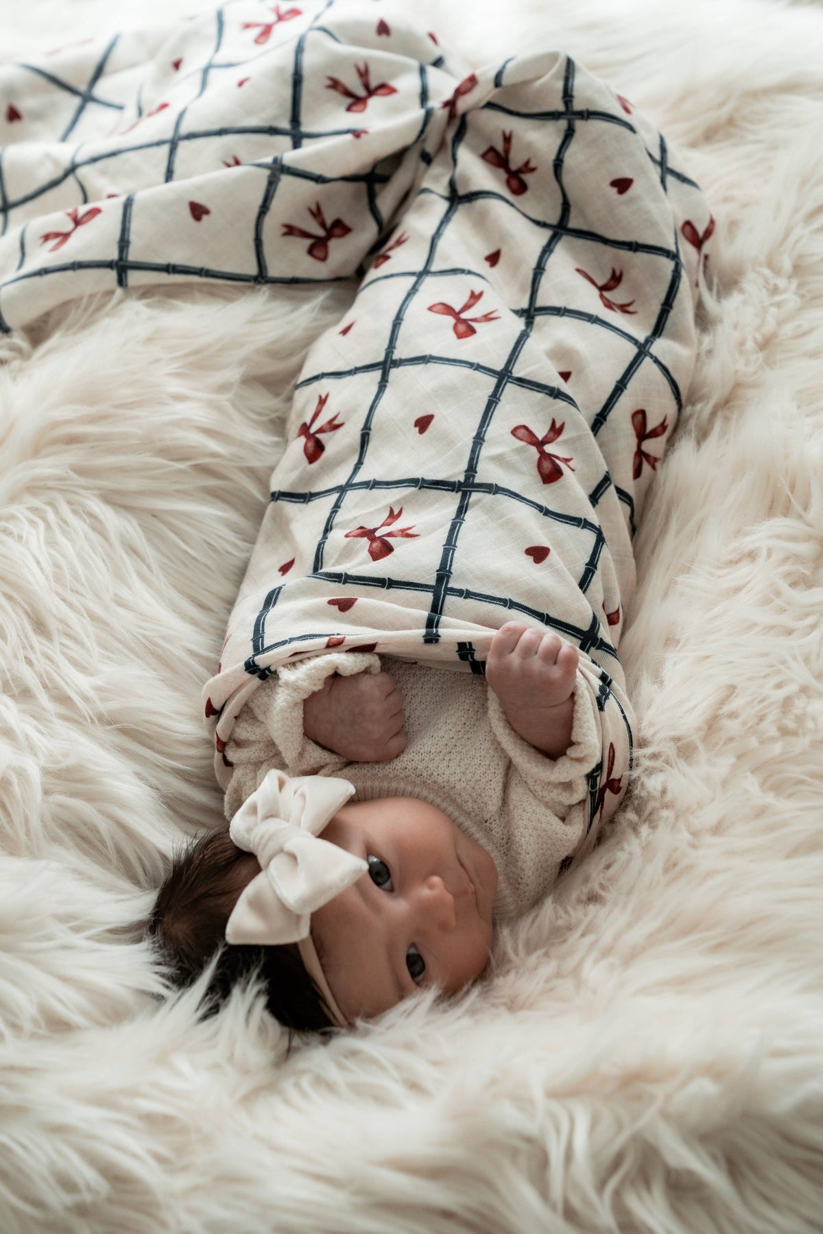 Pop Ya Tot - Bow Peep Swaddle — product detail shot