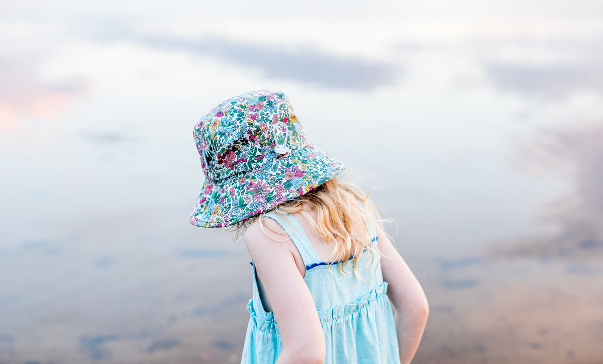 Acorn Pippa Bucket Hat - back view on model